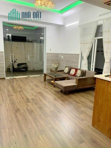 Bán Nhà Ngang 14m HXH Giáp Phú Mỹ Hưng Giá 60trm2 Quận 7