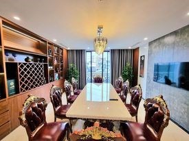 HIẾM NHÀ BÁN HUỲNH THÚC KHÁNG 55M x 8T KINH DOANH GÌ CŨNG ĐẲNG CẤP - GIÁ 17, 8 TỶ