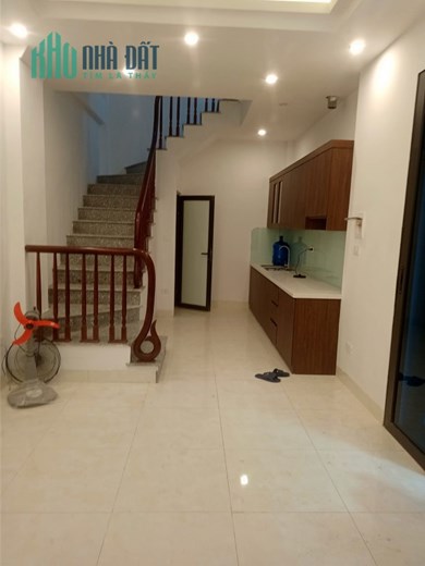 Bán gấp nhà Cầu Am, Hà Đông, Ô TÔ, KINH DOANH, 42m2x4T chỉ 3 tỷ xíu.