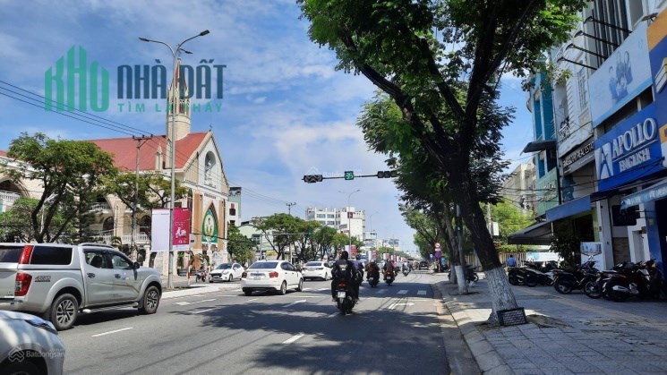.Nhà Mặt Tiền Trưng Nữ Vương 50m2, ngang 5.4, 9.5 tỷ