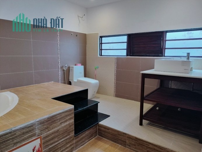 Villa Ngũ Hành Sơn 200m2, mới đẹp chỉ 6.x tỷ