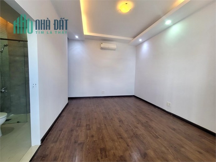 Nguyên Căn Mặt Tiền Hoàng Quốc Việt, P.Phú Thuận, Q7
