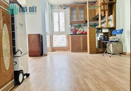 Bán nhà tập thể Nghĩa Tân 60m2, 2P ngủ, 1 P Khách, 1 bếp, sân phơi và để đồ 1.9 tỷ