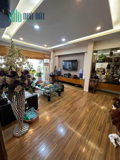 NHÀ LÔ GÓC CỰC ĐẸP- MẶT NGÕ Ô TÔ TRÁNH - NỘI THẤT XỊN XÒ - KINH DOANH ĐỈNH
