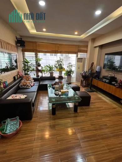 NHÀ LÔ GÓC CỰC ĐẸP- MẶT NGÕ Ô TÔ TRÁNH - NỘI THẤT XỊN XÒ - KINH DOANH ĐỈNH