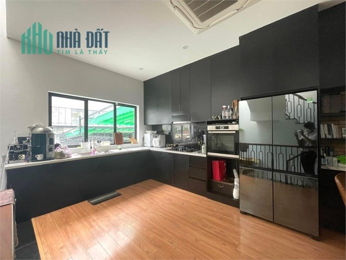 Bán hẻm xe hơi 8m, 2MT Đặng Văn Bi Bình Thọ, 6,5x13m, 4 tầng, mới đẹp ở ngay giá 7.5 tỷ