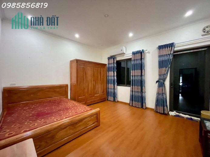 MẶT PHỐ HUỲNH THÚC KHÁNG, HÀ ĐÔNG, PHÂN LÔ, 2 Ô TÔ TRÁNH, AN SINH ĐỈNH, 55M2 4 TẦNG, MT 5M 5.9 TỶ