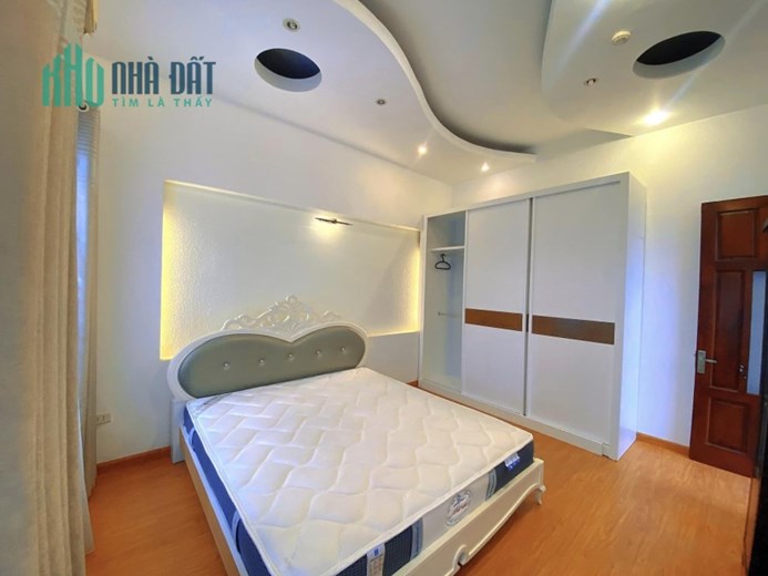 Bán Nhà Đào Tấn 165m 10 tầng mặt tiền 12m Ô tô tránh 10m ra phố vị trí đẳng Cấp
