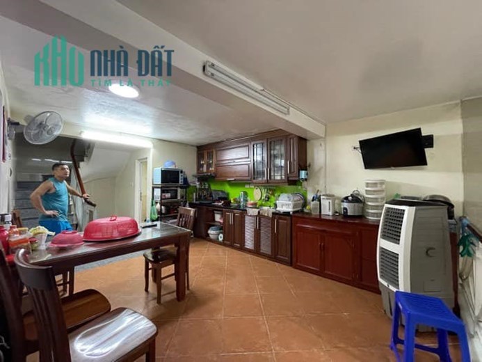 Bán nhà Thụy Khuê, Tây Hồ, 50m , 6 tầng, nhà đẹp long lanh, 5 tỷ5.