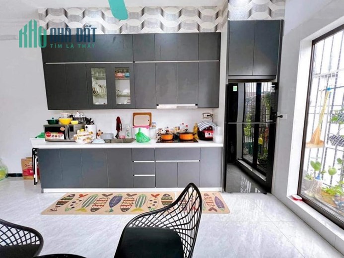 Hơn 2 Tỷ Có Hộ Khẩu Đống Đa Hà Nội. Nhà Thiết Kế Đẹp Hợp Lý. Chủ Thiện Chí Bán. Sổ Đỏ Sẵn Sàng Giao