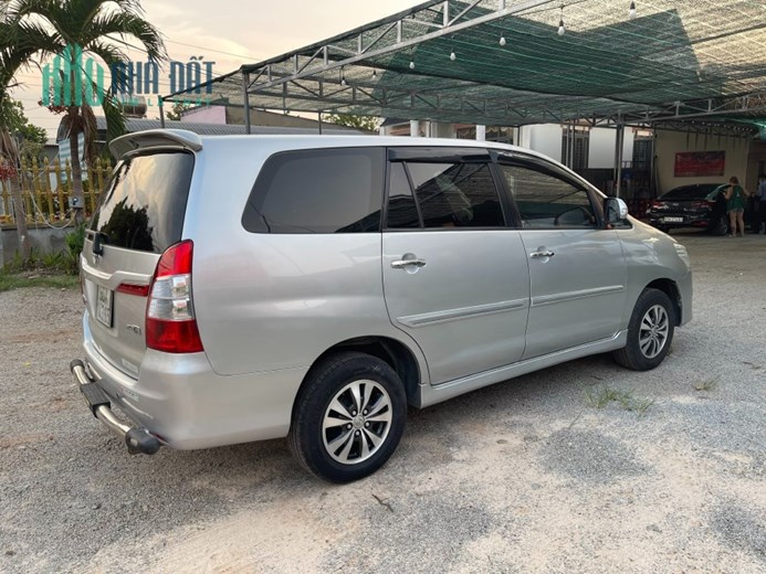 Xe Toyota Innova 2015 Km13 quốc lộ 26 Đăk Lăk
