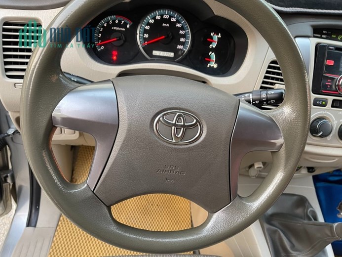 Xe Toyota Innova 2015 Km13 quốc lộ 26 Đăk Lăk