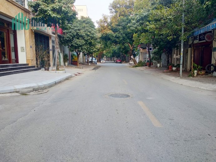 Bán gấp nhà liền kề Văn Quán, Hà Đông, 110m2, 5 tầng, gara ô tô giá rẻ 14 tỷ