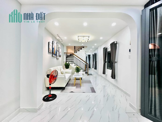 Hẻm xe hơi- 42m2 -PHAN VĂN TRỊ P7 GÒ VẤP - KÈM NỘI THẤT NHƯ HÌNH 4.45tỷ Tl