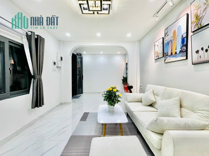 Hẻm xe hơi- 42m2 -PHAN VĂN TRỊ P7 GÒ VẤP - KÈM NỘI THẤT NHƯ HÌNH 4.45tỷ Tl