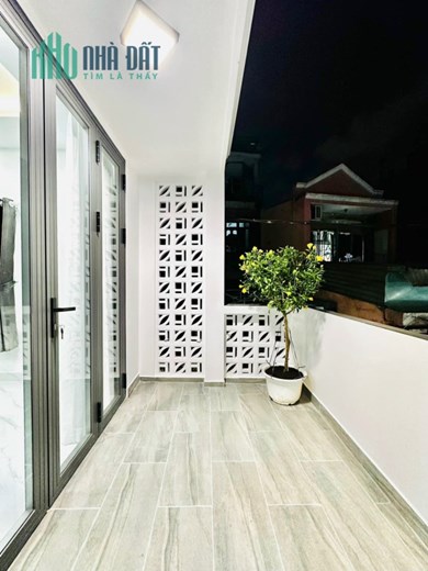Hẻm xe hơi- 42m2 -PHAN VĂN TRỊ P7 GÒ VẤP - KÈM NỘI THẤT NHƯ HÌNH 4.45tỷ Tl