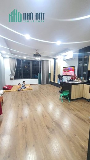 Bán Nhà Đường Láng-Đống Đa 46mx7 tầng ô tô tránh-ngõ thông-kinh doanh gần phố-xây tâm huyết