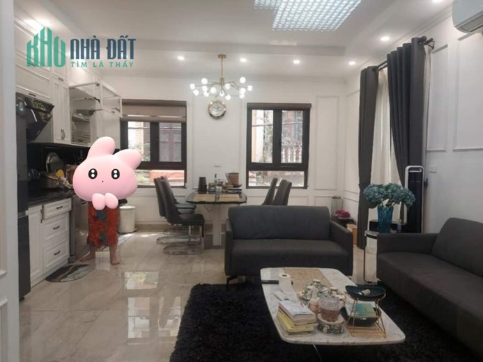 TT ĐỐNG ĐA, LÔ GÓC, Ô TÔ TRÁNH, KINH DOANH ĐỈNH, 5 TẦNG THANG MÁY