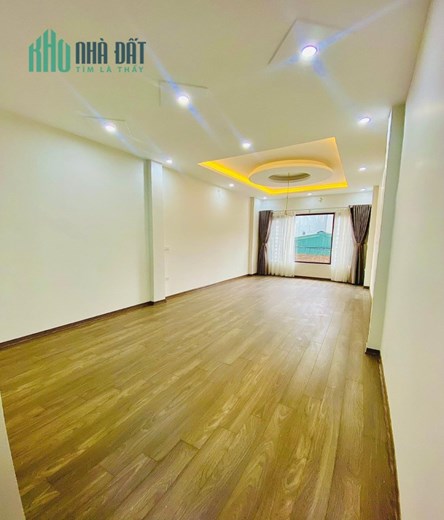 Bán Nhà Ngã Tư Sở - Quận Thanh Xuân- Ngõ Rộng, Thang Máy. 41m x6 tâng MT4,3m