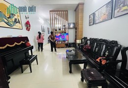 Bán nhà Thái Thịnh 35m2 giá 4,8 tỷ gần BV Châm Cứu, ngõ thông