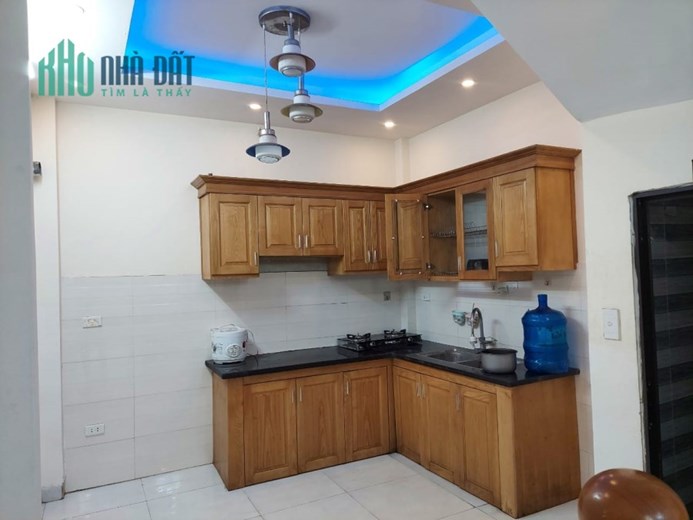CHO THUÊ NHÀ NGUYÊN CĂN QUANG TRUNG HÀ ĐÔNG + Ô TÔ ĐỖ - 40M 4 TẦNG 4NGỦ - FULL ĐỒ