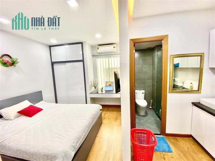 Cho thuê CHDV Nguyễn Cửu Vân Full nội thất