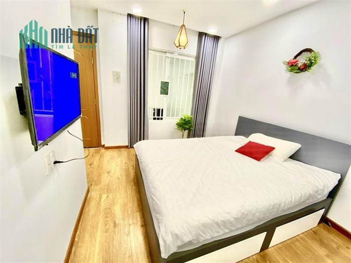 Cho thuê CHDV Nguyễn Cửu Vân Full nội thất