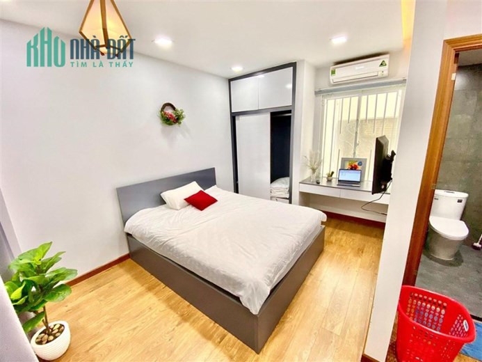 Cho thuê CHDV Nguyễn Cửu Vân Full nội thất