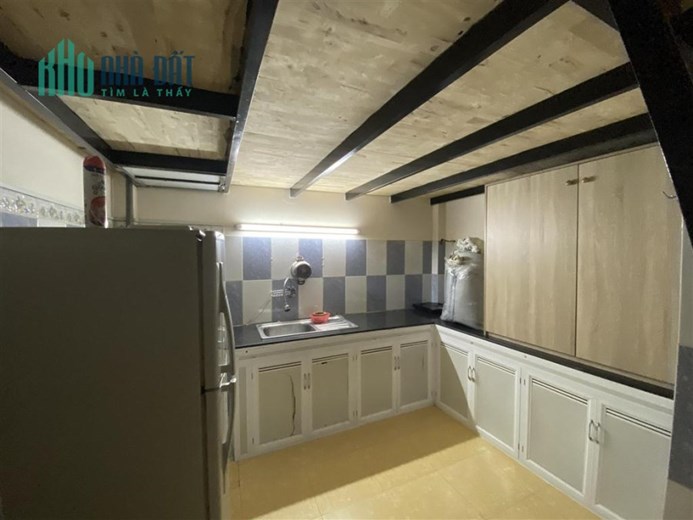 Cho thuê phòng Tân Cảng,  nội thất cơ bản