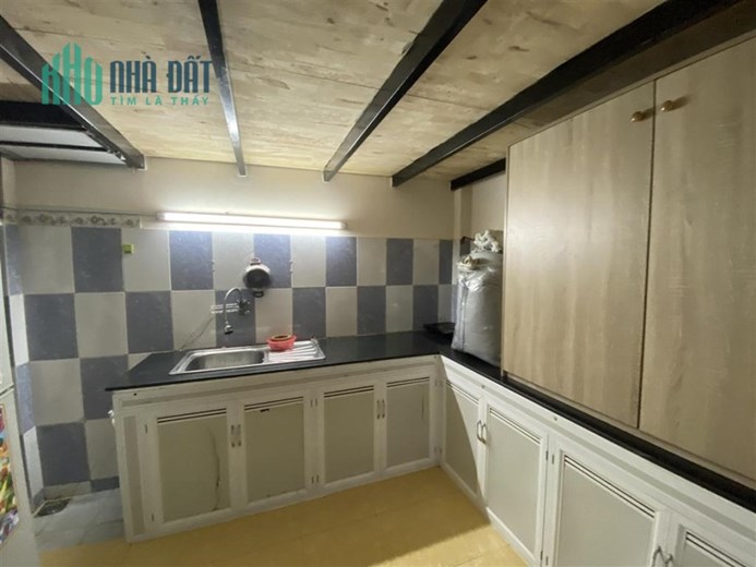 Cho thuê phòng Tân Cảng,  nội thất cơ bản