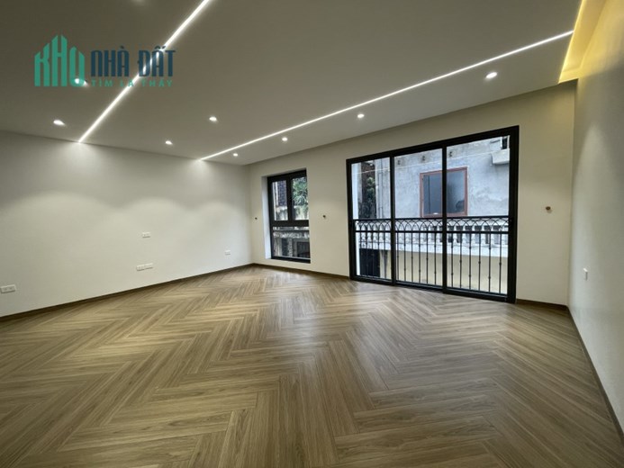 Tòa 7 tầng mới, GARA, TM, plô ô tô, Thái Hà, Đống Đa, 46m2, mt rộng 6m, VP, ở và KD, chỉ 13.4 tỷ