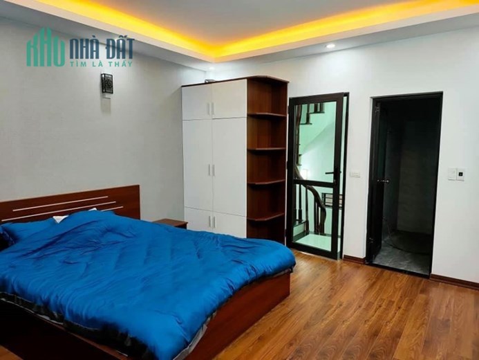 Chính chủ bán nhà Nguyễn Chí Thanh 33m2 giá bán 4,5 tỷ, gần đường ô tô