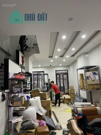 Cho thuê nhà liền kề, DT 57m2, xây 3,5 tầng tại Cầu Bươu, Tân Triều, Thanh Trì