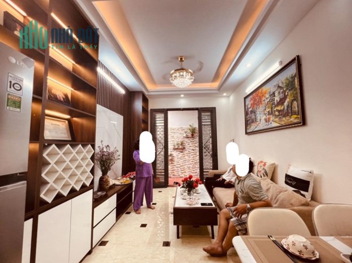 Bán nhà Hồng Mai, tiện ích ngập tràn, DT 34m2, giá 3 tỷ 5.