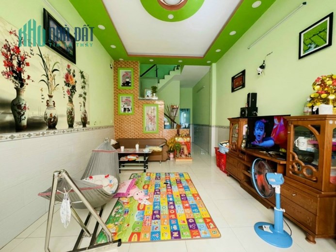 NHÀ CAO CỬA RỘNG - VÀI BƯỚC CHÂN RA ĐƯỜNG NHỰA - KHU VỰC BÀN CỜ SẦM UẤT KINH DƯƠNG VƯƠNG - HỒ NGỌC