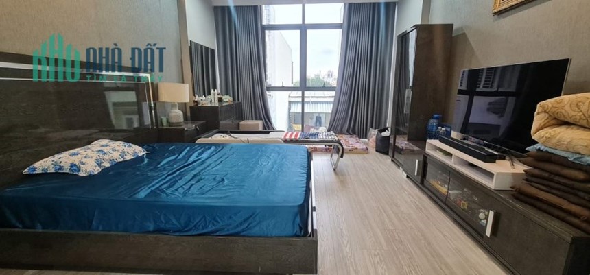 Lời ngay 3 tỷ- Hẻm 8m Lê Văn Sỹ, Quận 3. GPXD: Hầm 5 tầng (5.2 x 15m)
