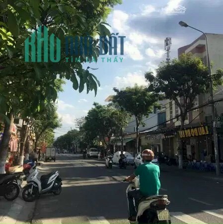 Lô đất kiệt oto ngay ngã tư Tôn Đản - Lê Trọng Tấn, giá sập hầm
