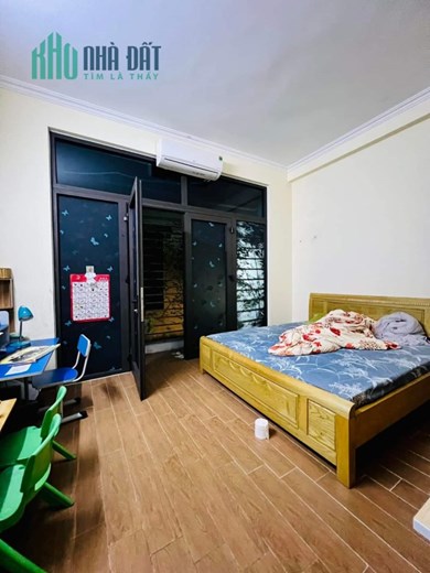 NGÕ 68 THẠCH BÀN CHỢ ĐỒNG DINH