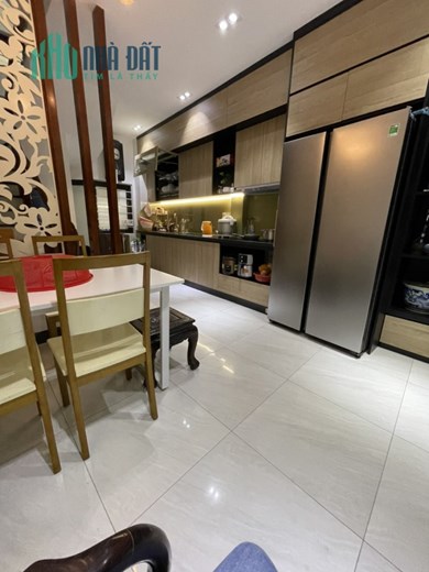 Nhà đẹp lung linh Phú Đô - Ở VIP - tặng full nội thất - OTO gần 33m2 5T 4,1 tỷ