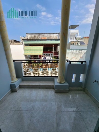 Bán nhà 2 tầng đẹp đường Lê Đình Cẩn, Bình Tân, 25m2 ngang hơn 3m, chỉ 2.85 tỷ TL chính chủ.