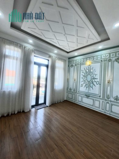 LÂU ĐÀI CỰC ĐẸP TỌA LẠC TRÊN CON ĐƯỜNG SẦM UẤT BẬC NHẤT KHU GÒ MÂY - XE HƠI VÀO NHÀ - LIÊN KHU 4-5