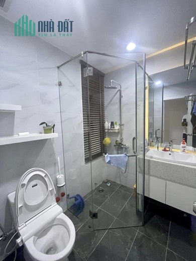 Nhà đẹp Bình Thạnh, view Landmark 81, chỉ 5 tỷ 600, gần Đại học Hutech