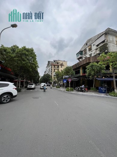 PHÂN LÔ CHÙA HÀ - NGUYỄN VĂN HUYÊN- Ô TÔ DỪNG ĐỖ NGÀY ĐÊM - KINH DOANH VĂN PHÒNG - KHU DÂN TRÍ CAO