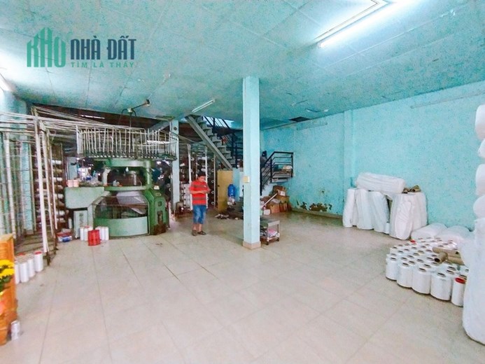 Bán nhà Mặt tiền đường Âu Cơ ngay Bàu Cát - Luỹ Bán Bích, 7.7x26m, Cấp 4, xây 9 Tấm, 30.9 tỷ