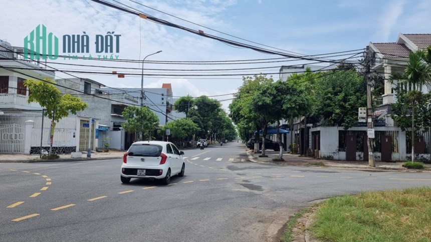 Nhà mê lửng đường 10m5 trần Nguyên Đán chỉ 3,7xx tỷ cực tốt