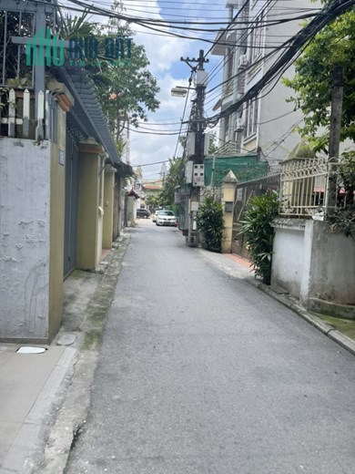 NHÀ ĐẸP PHỐ HOA LÂM - Ở LUÔN - ĐẦY ĐỦ TIỆN ÍCH XUNG QUANH.