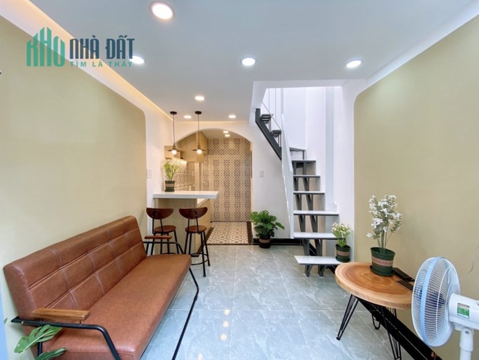 nhà đẹp  Nguyễn Đình Chiểu p4 PHÚ NHUẬN GIÁ nhỉnh 2 tỷ