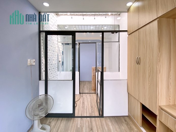 nhà đẹp  Nguyễn Đình Chiểu p4 PHÚ NHUẬN GIÁ nhỉnh 2 tỷ