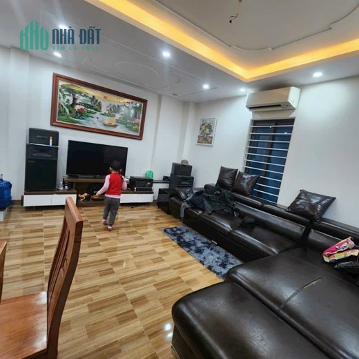 Bán nhà Thái Hà 5 tầng đẹp, 35m2 giá bán gần 5 tỷ, gần ô tô