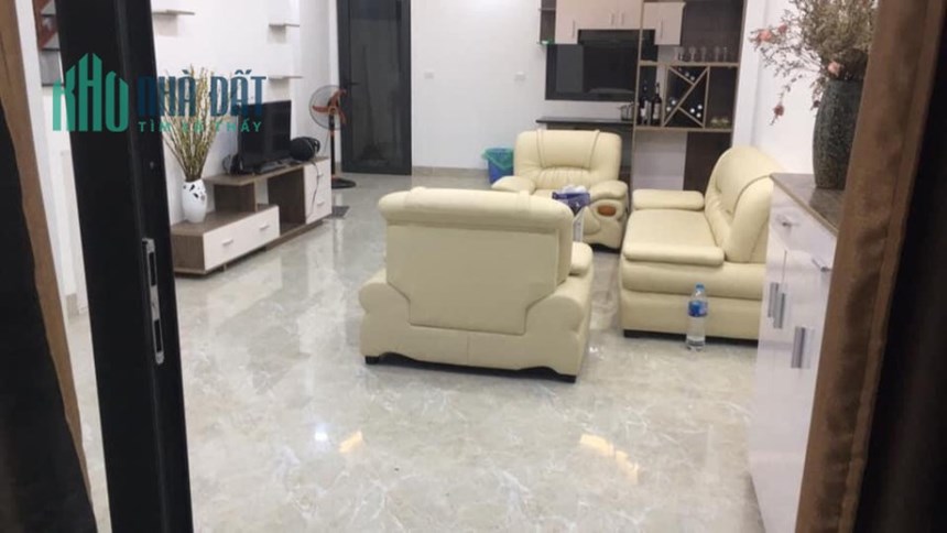 Bán nhà liền kề 3 tầng diện tích 75m đạ hoàn thiện đang cho thuê giá cạnh tranh tốt nhất, sổ hồng